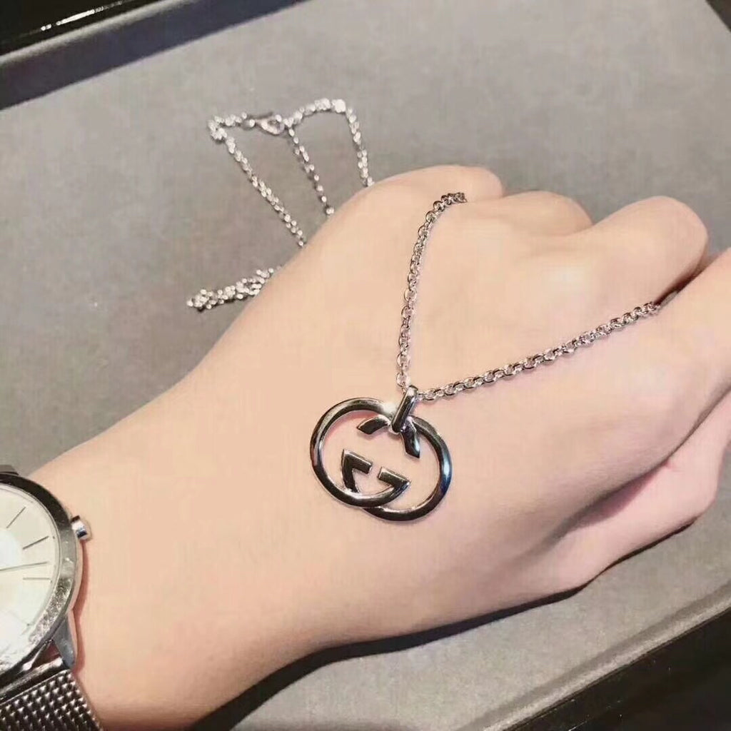 GUCCI Long Necklace