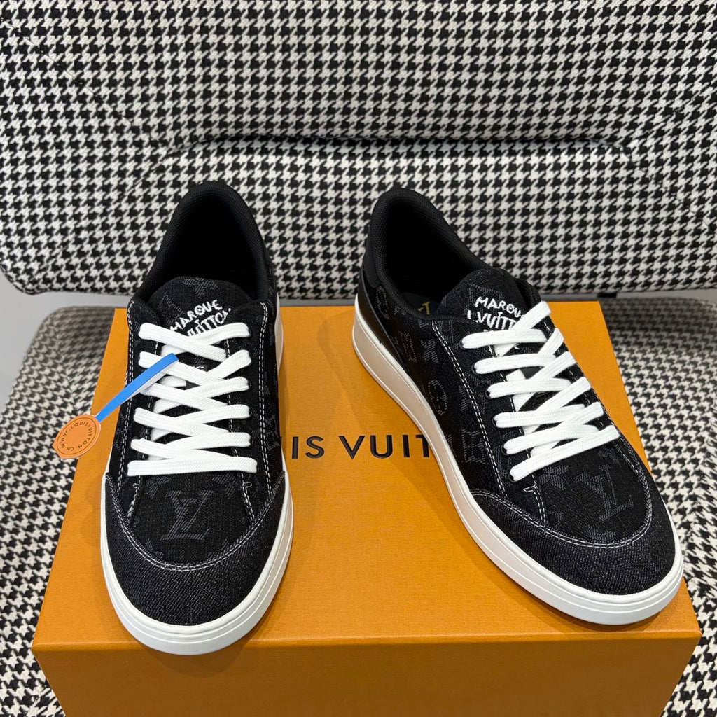 LV Monogram Low-Top Casual Sneakers