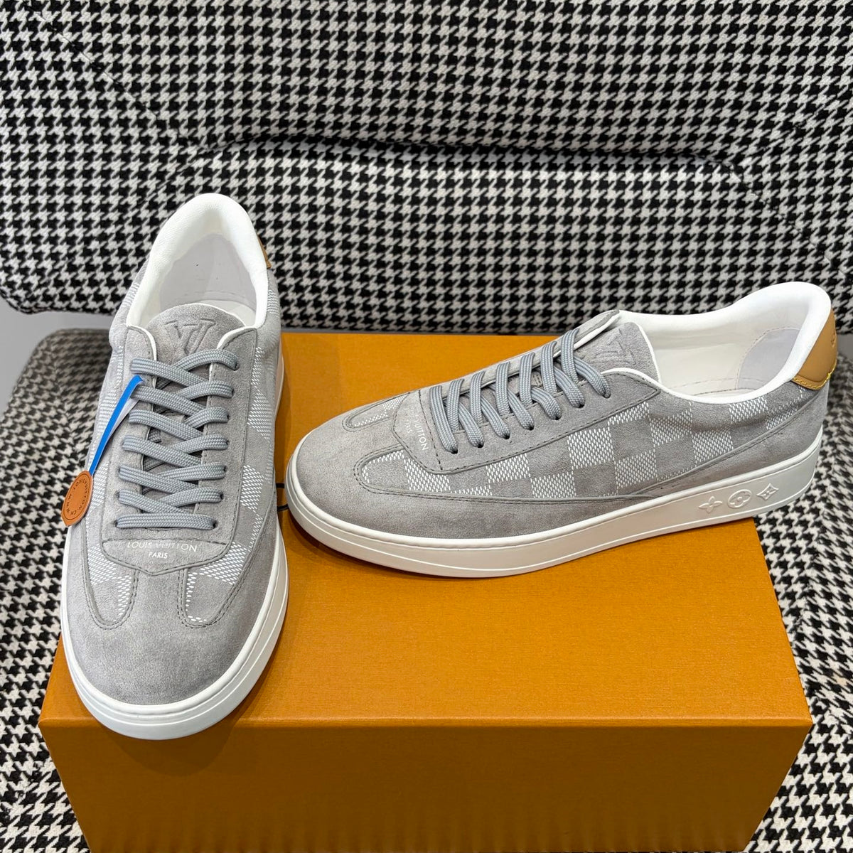 LV Monogram Low-Top Casual Sneakers