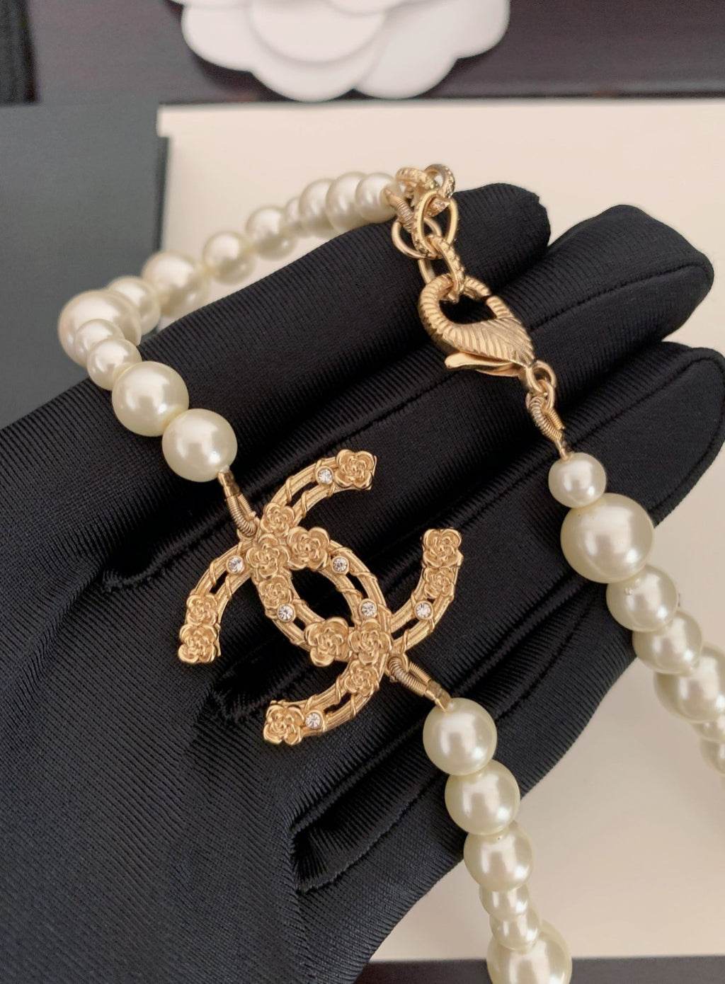 P65 Pearl Necklace