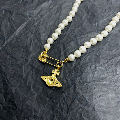 Vivienne Westwood Minimalist Pearl Necklace