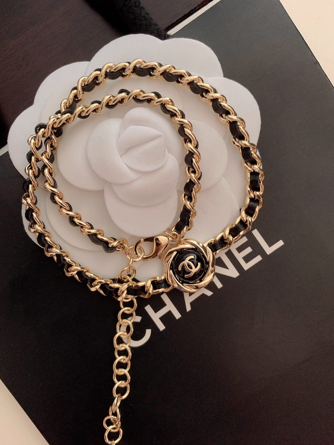 P60 Necklace