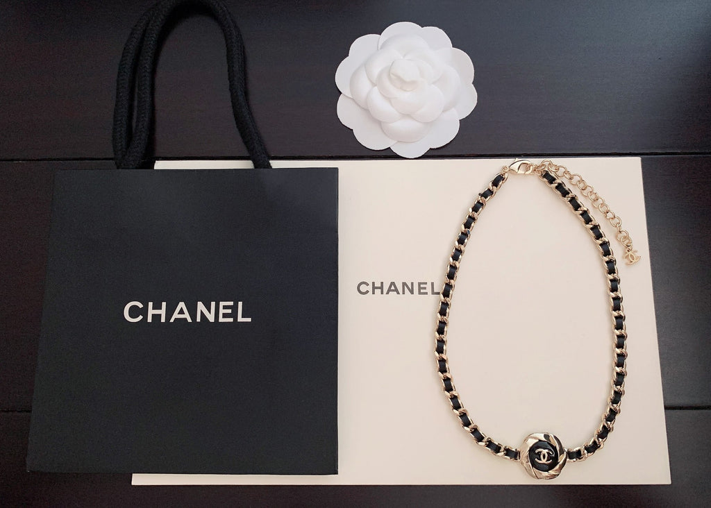 P60 Necklace