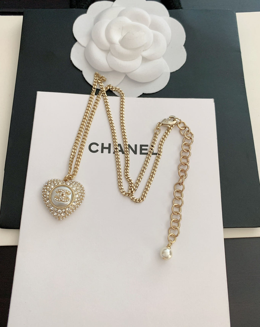 P60 Necklace