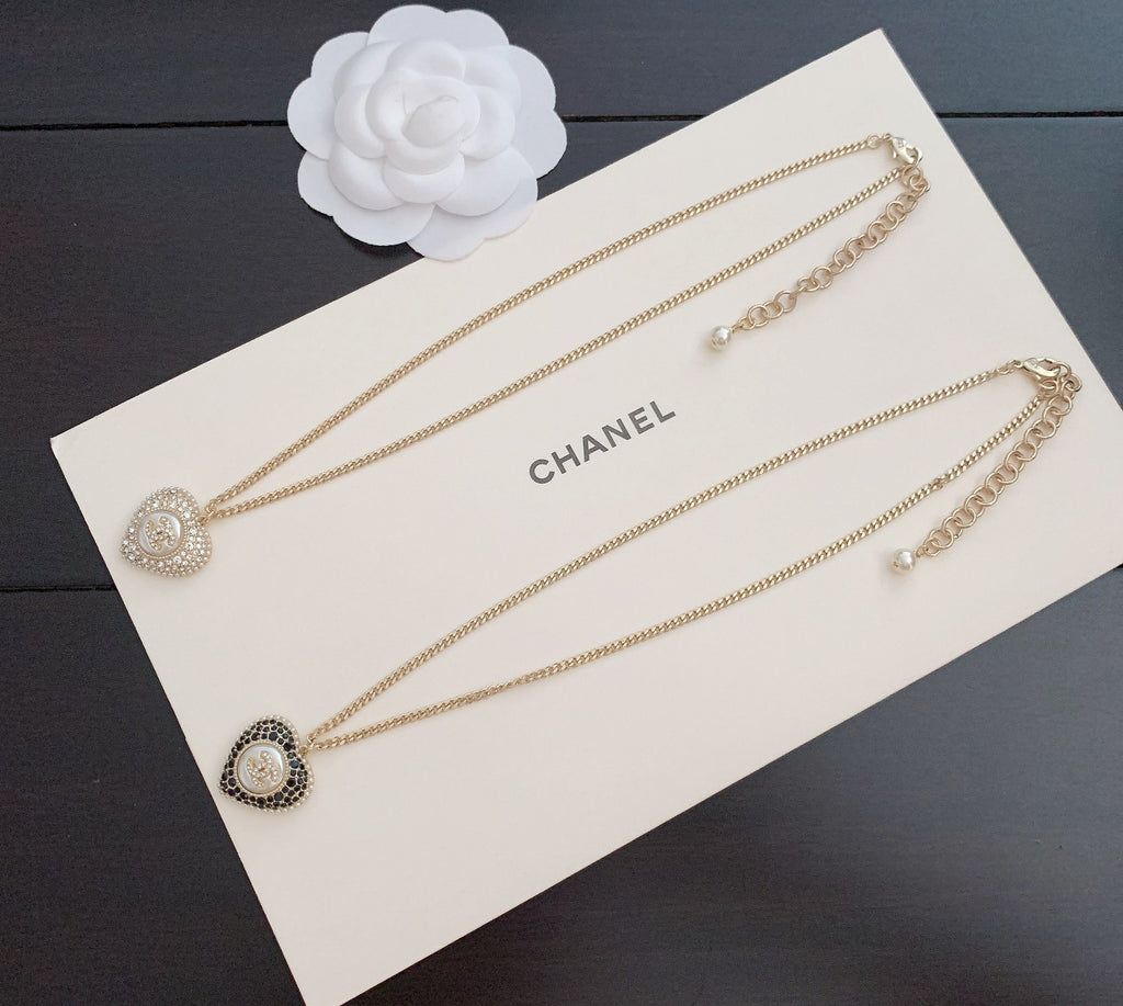 P60 Necklace