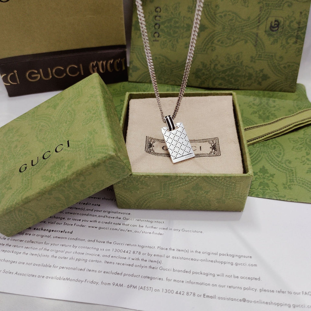 GUCCI Enamel Vintage Necklace