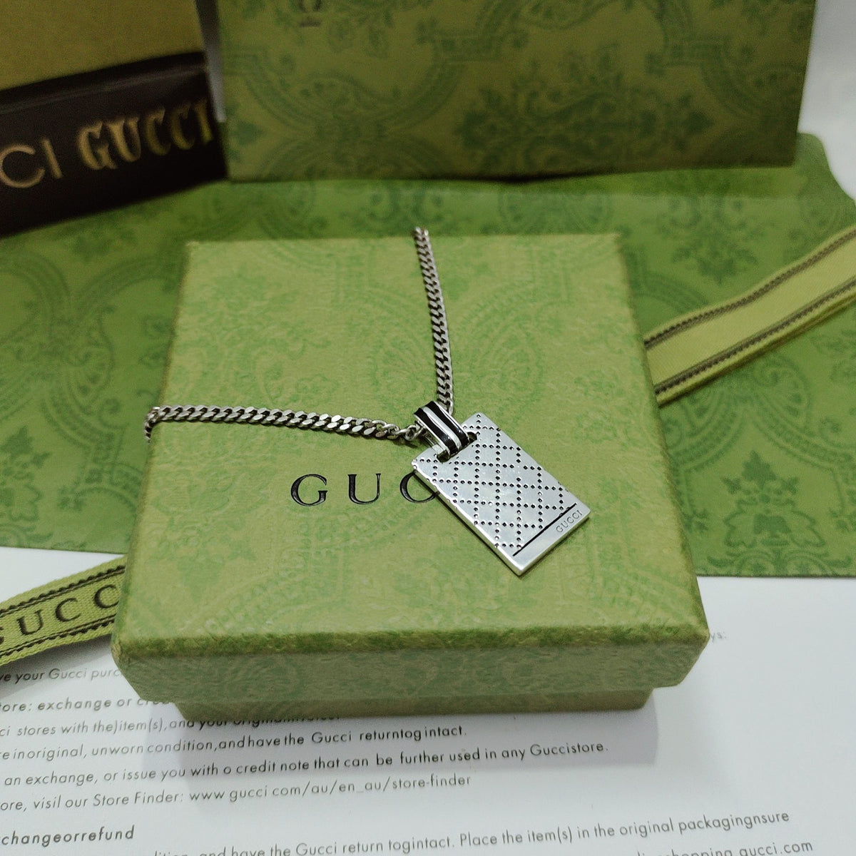 GUCCI Enamel Vintage Necklace