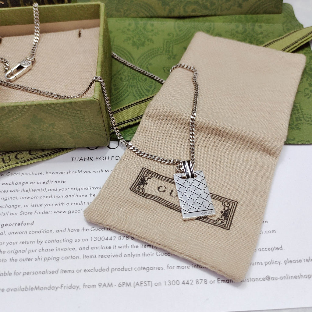 GUCCI Enamel Vintage Necklace