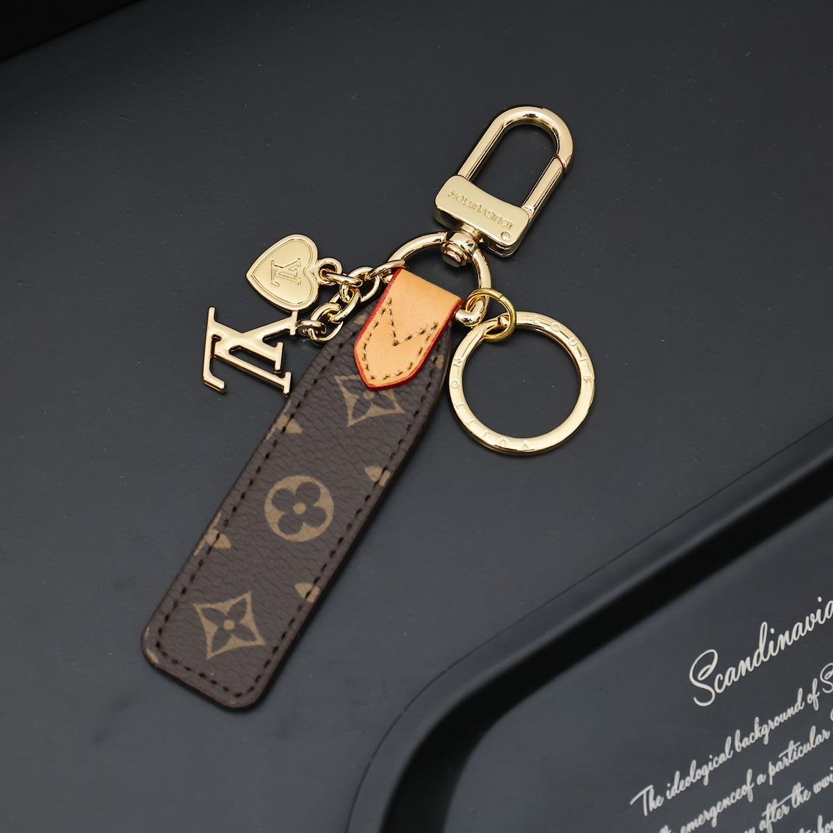 LOUIS VUITTON Keychain