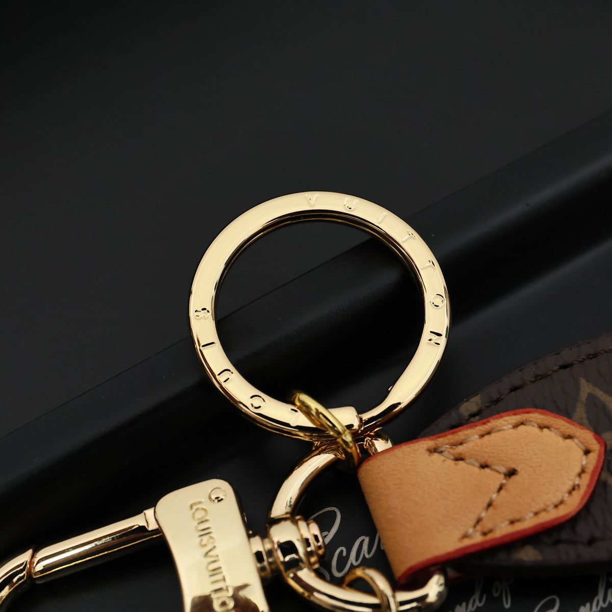 LOUIS VUITTON Keychain