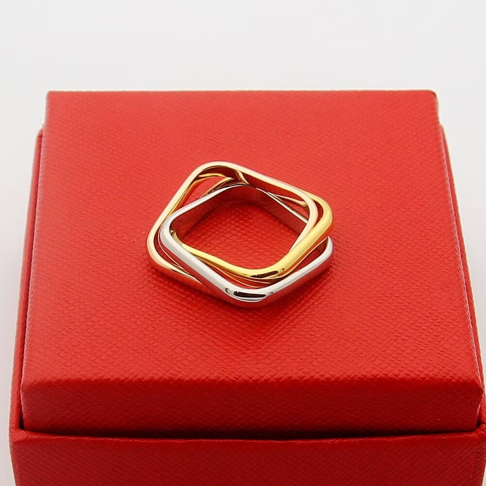 CARTIER Necklace