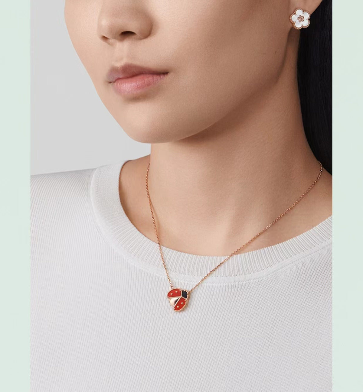 VAN CLEEF & ARPELS Necklace