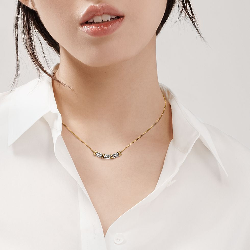 TIFFANY & CO. Crystal Necklace