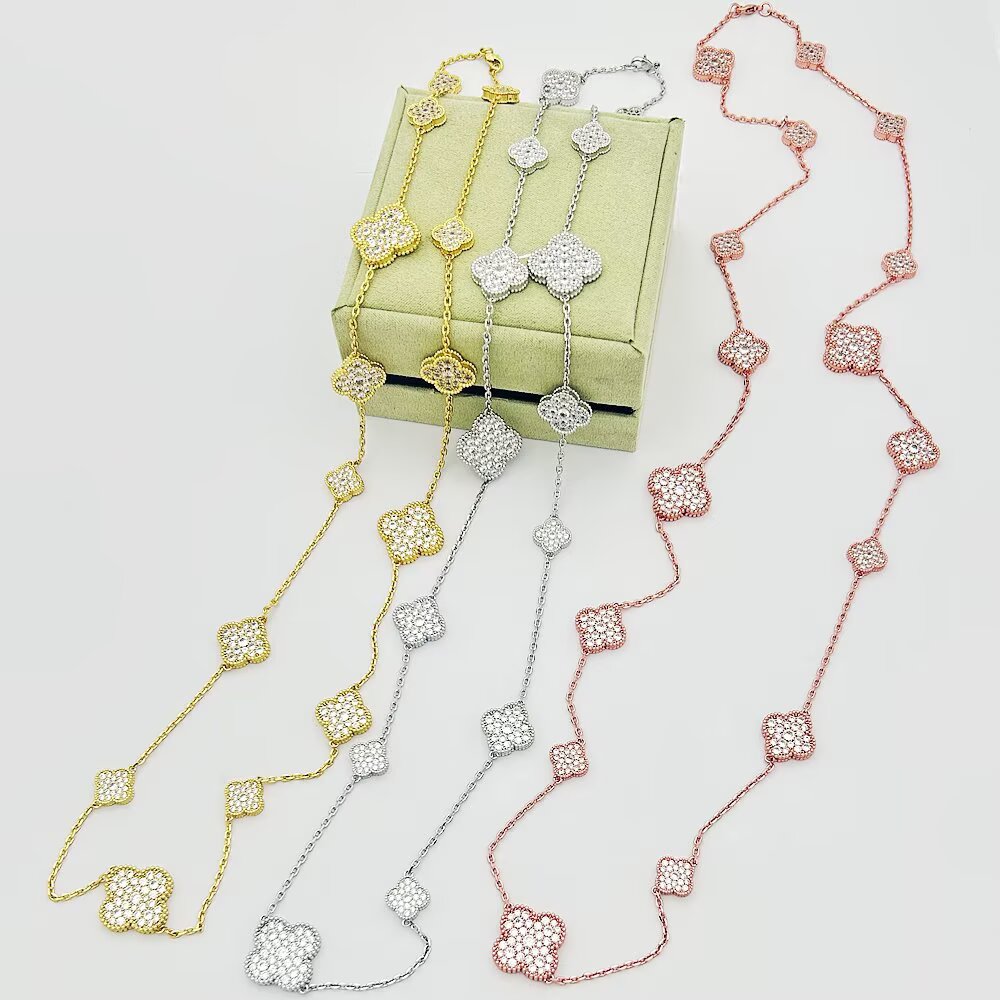 VAN CLEEF & ARPELS Crystal Four-Leaf Clover Necklace