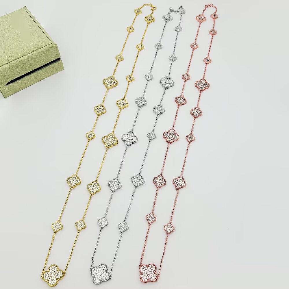 VAN CLEEF & ARPELS Crystal Four-Leaf Clover Necklace