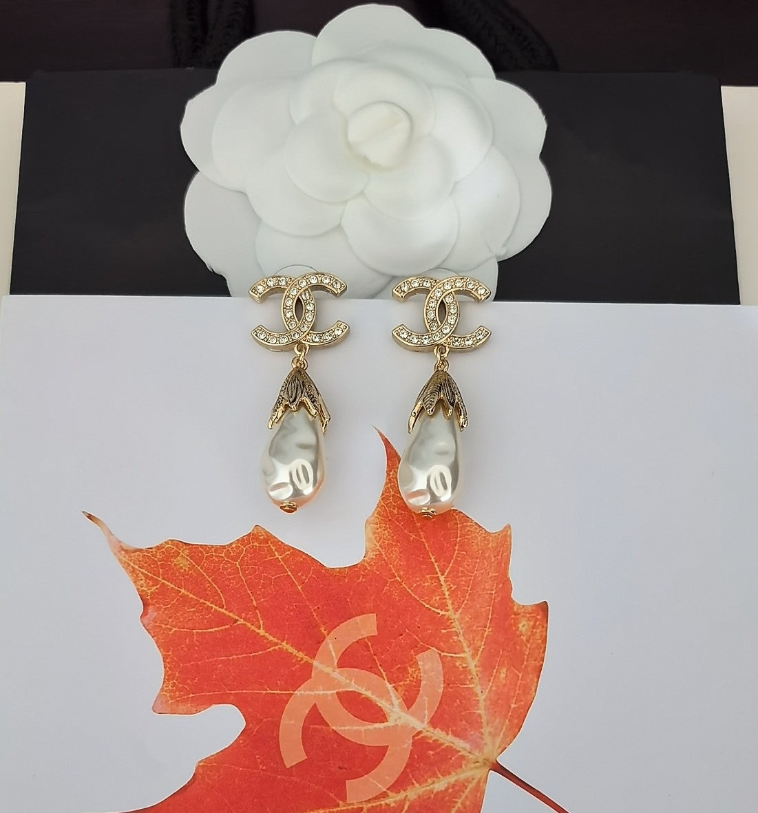 P55 Pearl Earrings