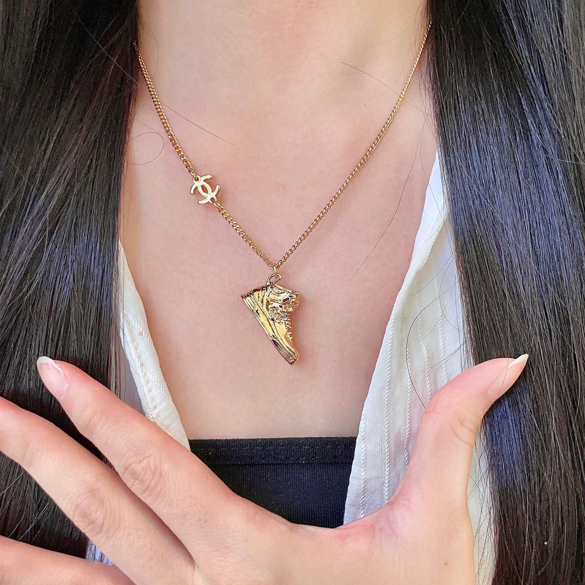 CHANEL P80 Vintage Necklace