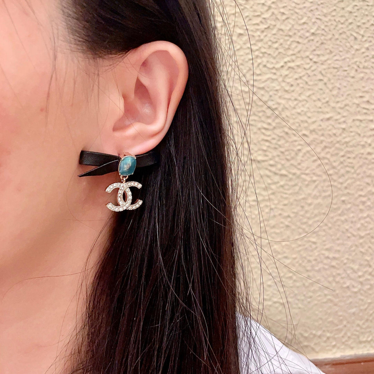 CHANEL P90 Double-C Bow Earrings