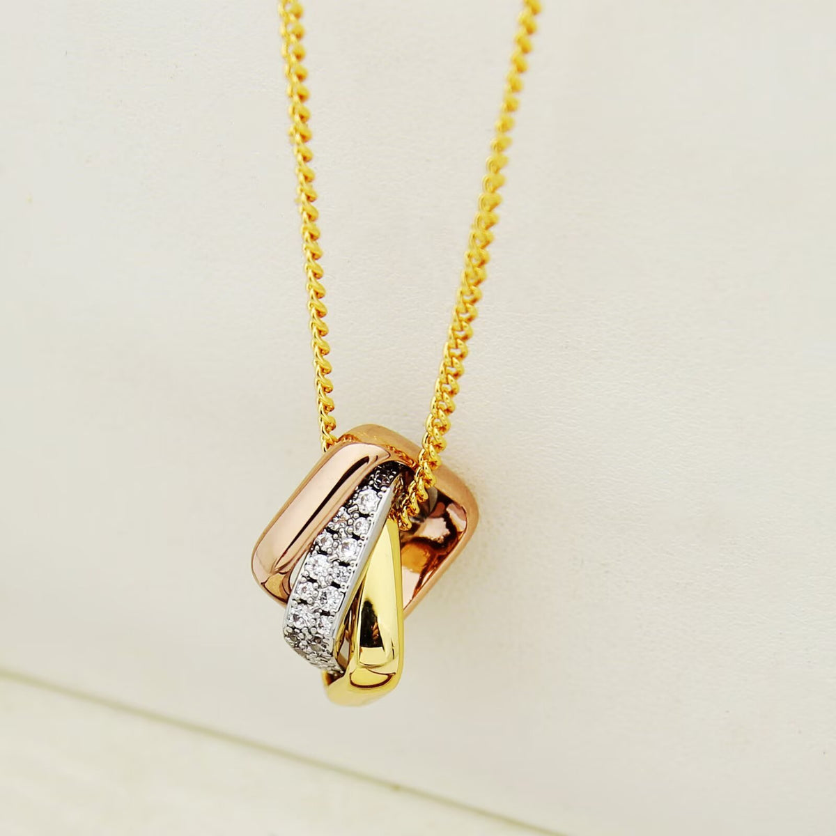 CARTIER Crystal Necklace