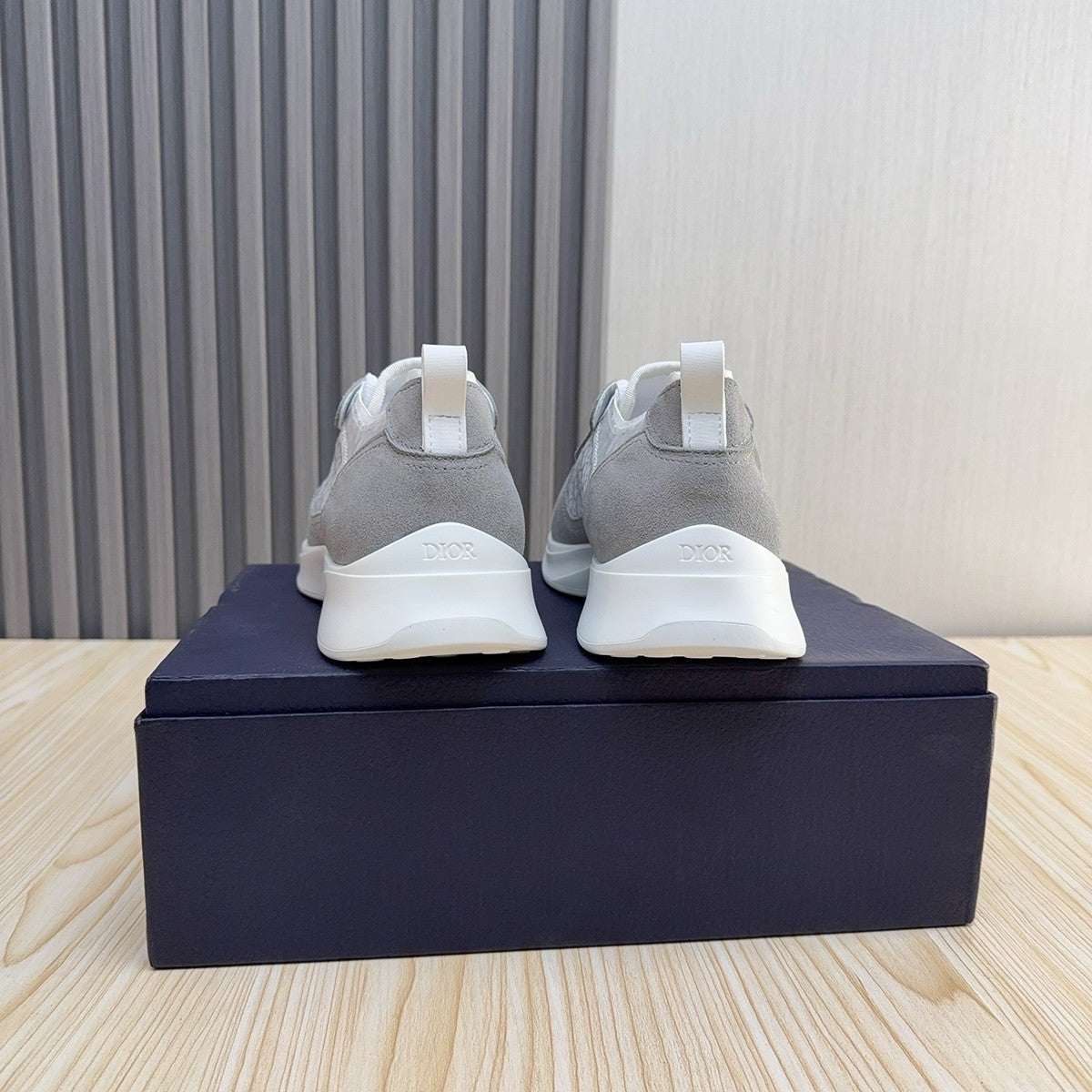 Dior DIOR Sneakers #424