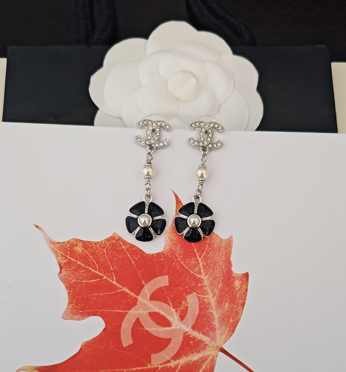 P60 Earrings