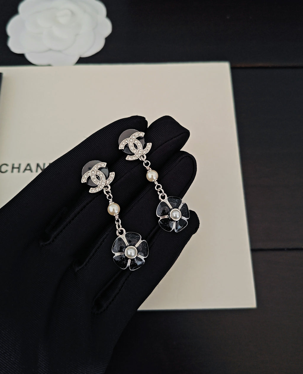 P60 Earrings
