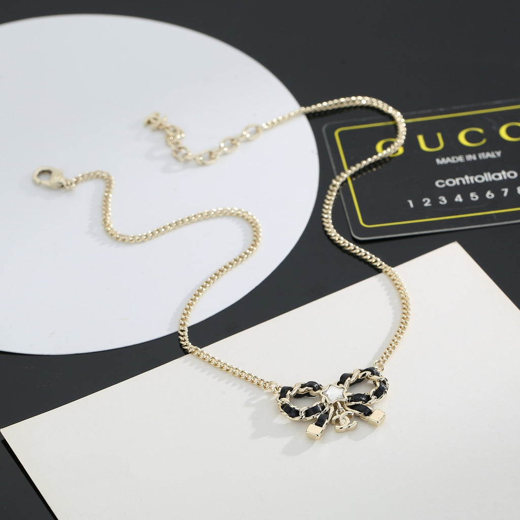 CHANEL Bow Necklace