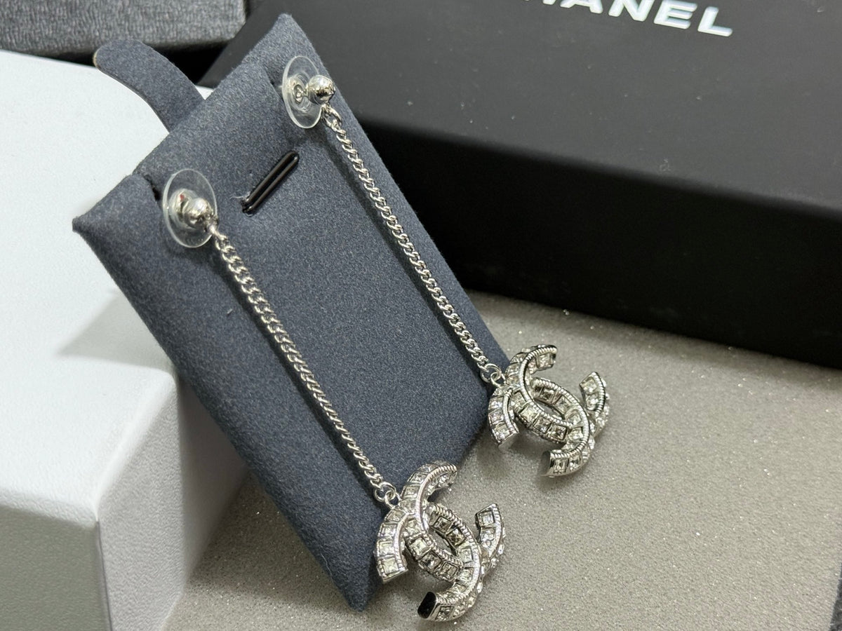CHANEL P60 Earrings