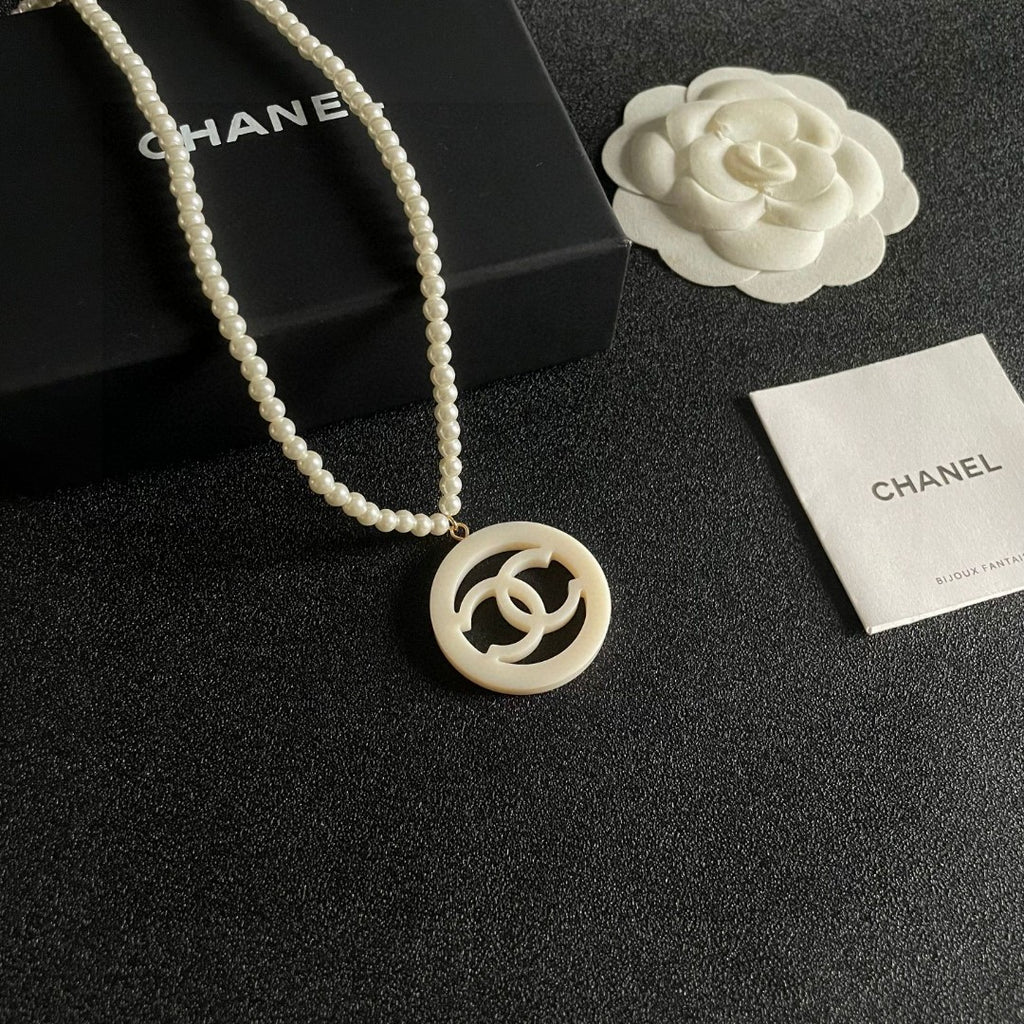 CHANEL P90 Pearl Double-C Necklace