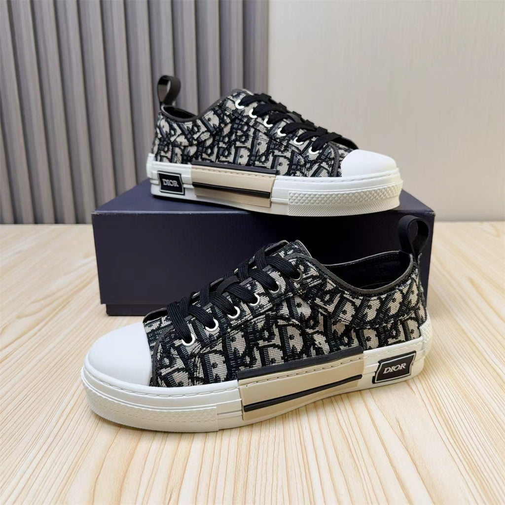 Dior DIOR Sneakers #425