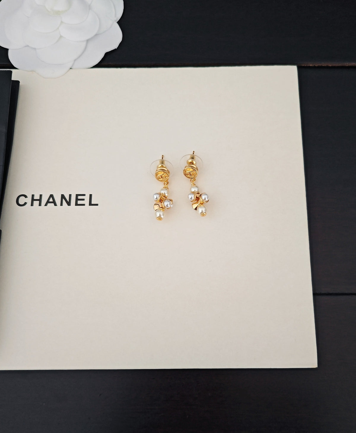 P55 Pearl Earrings