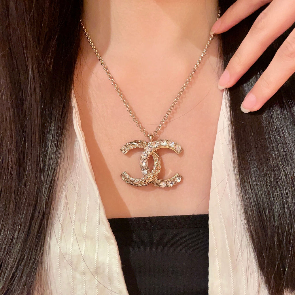 CHANEL P80 Vintage Necklace