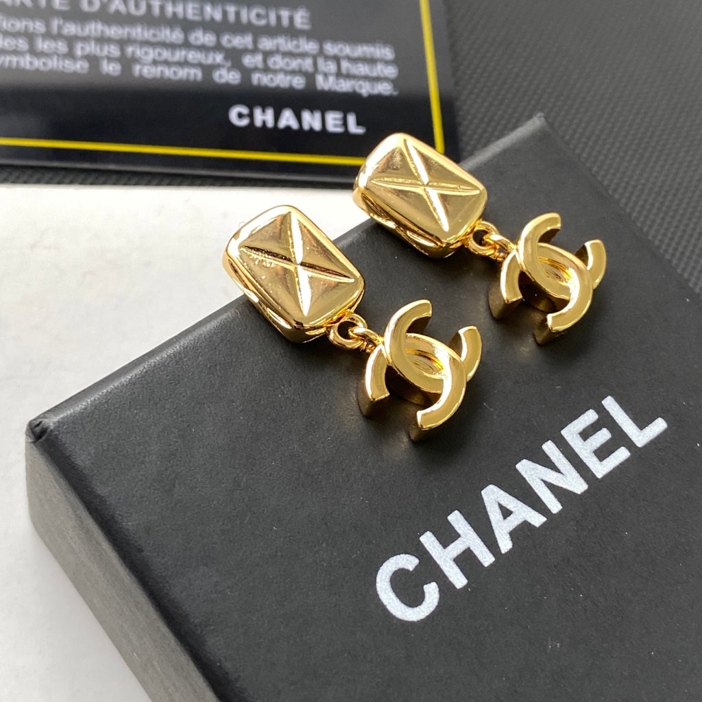 CHANEL P55 Double-C Pendant Necklace