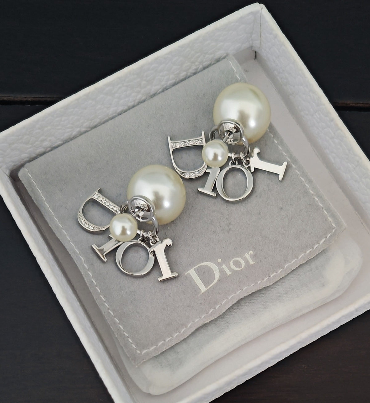 P65 Pearl Tassel Earrings