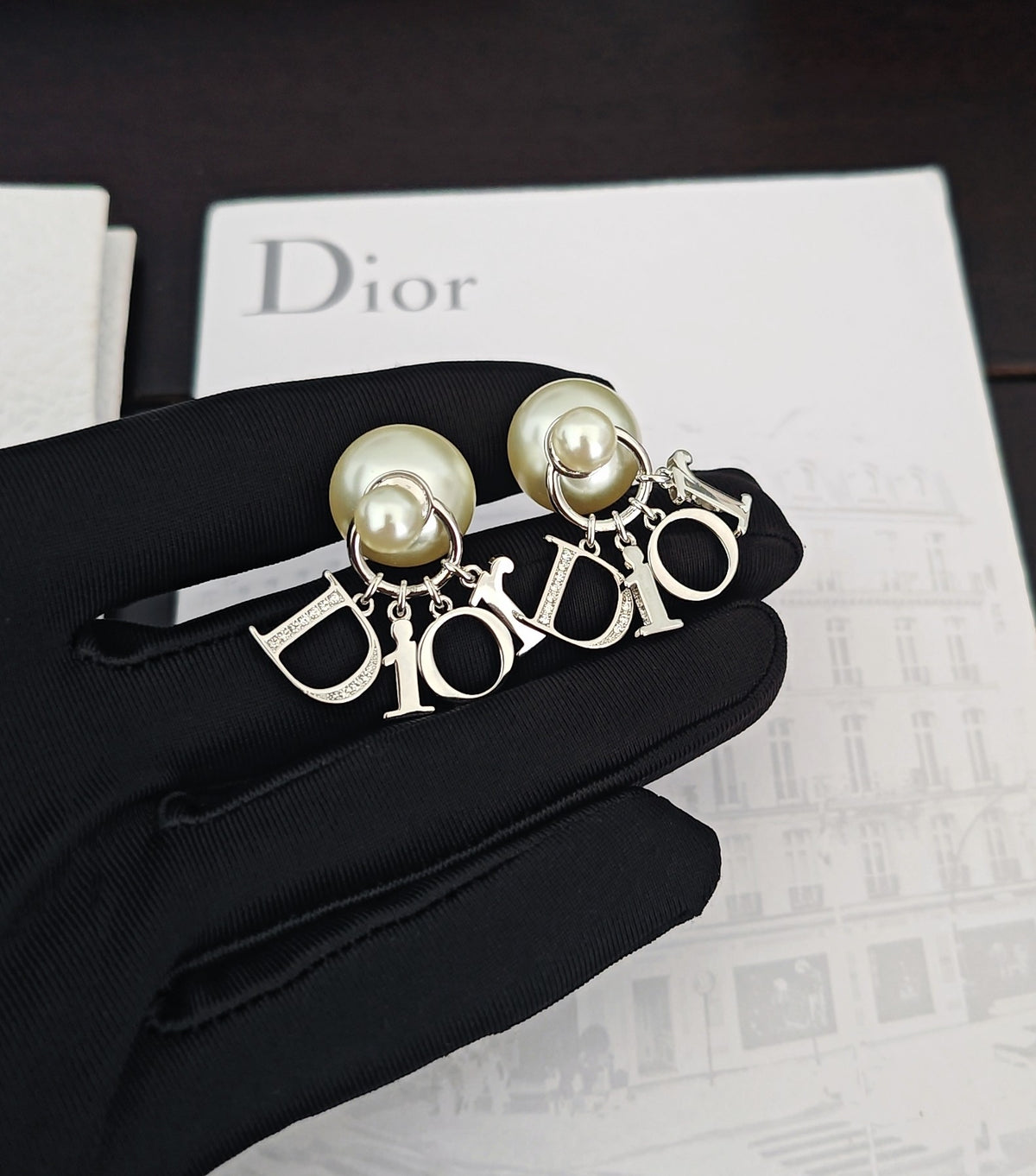 P65 Pearl Tassel Earrings