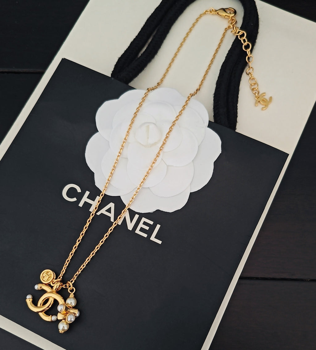 P60 Necklace