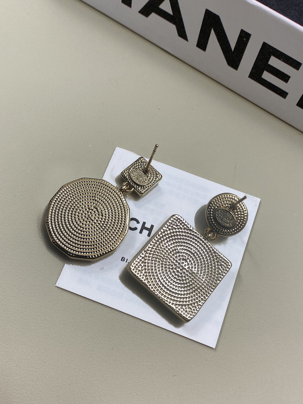 P55 Pearl Earrings