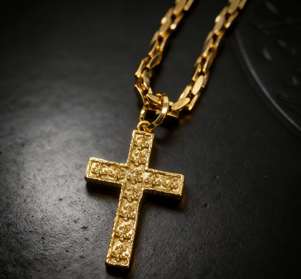 Vintage Pendant Necklace