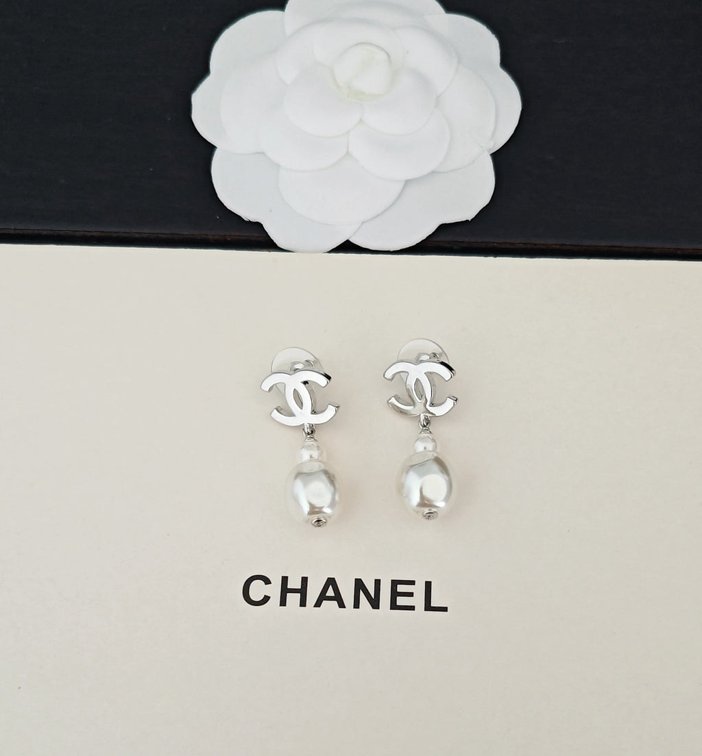 Pearl Earrings