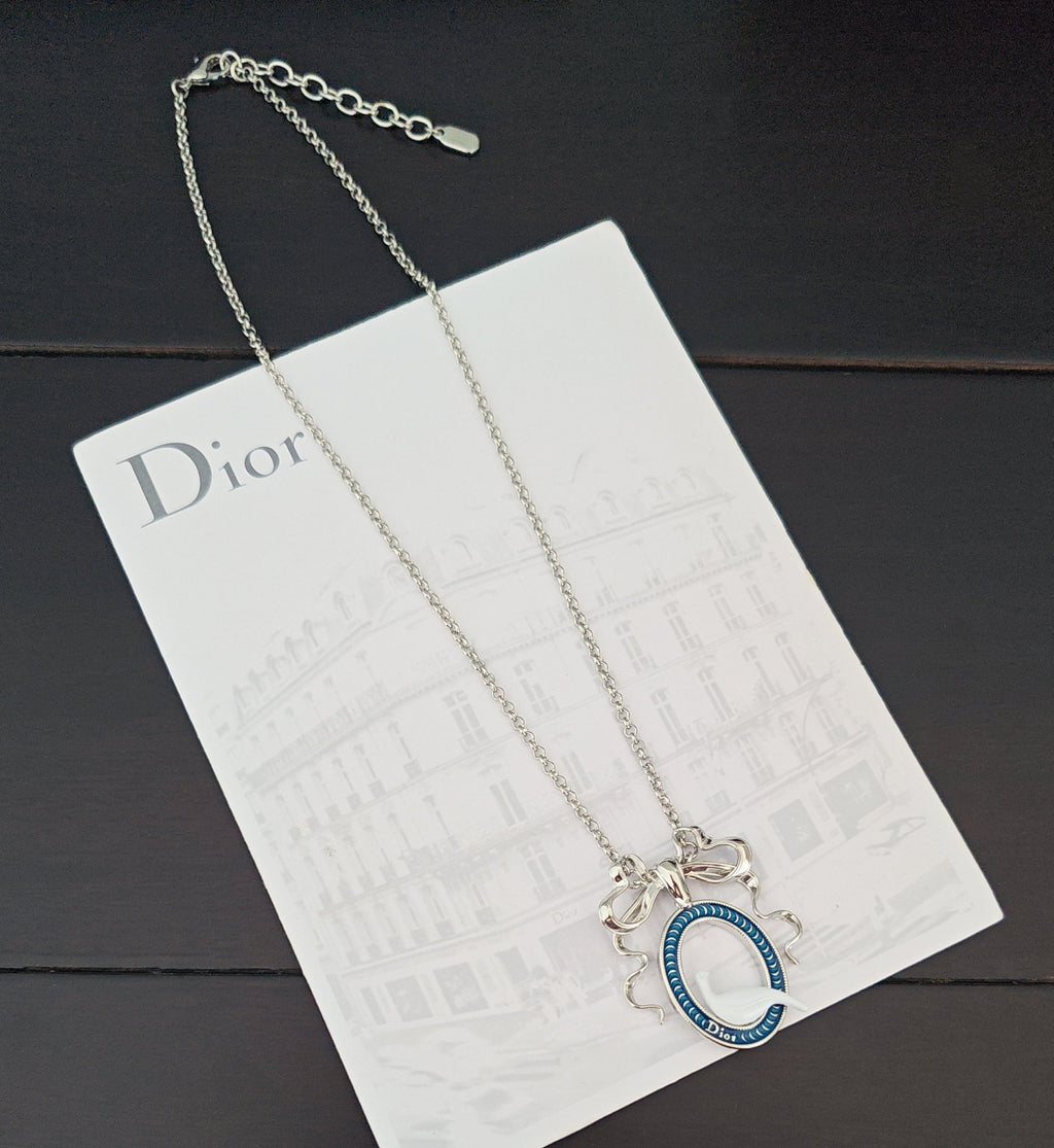 P70 Necklace
