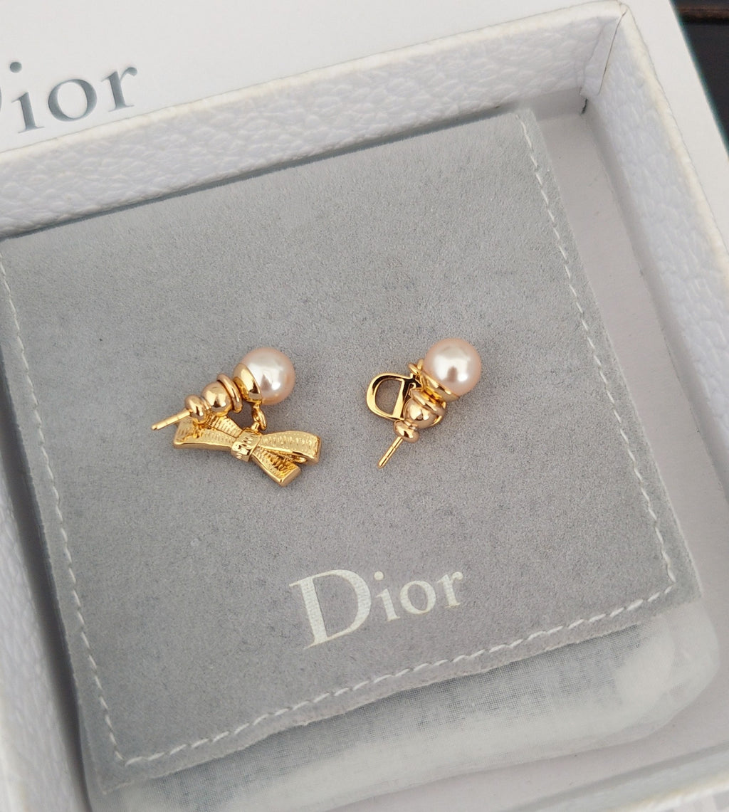 Bow Earrings