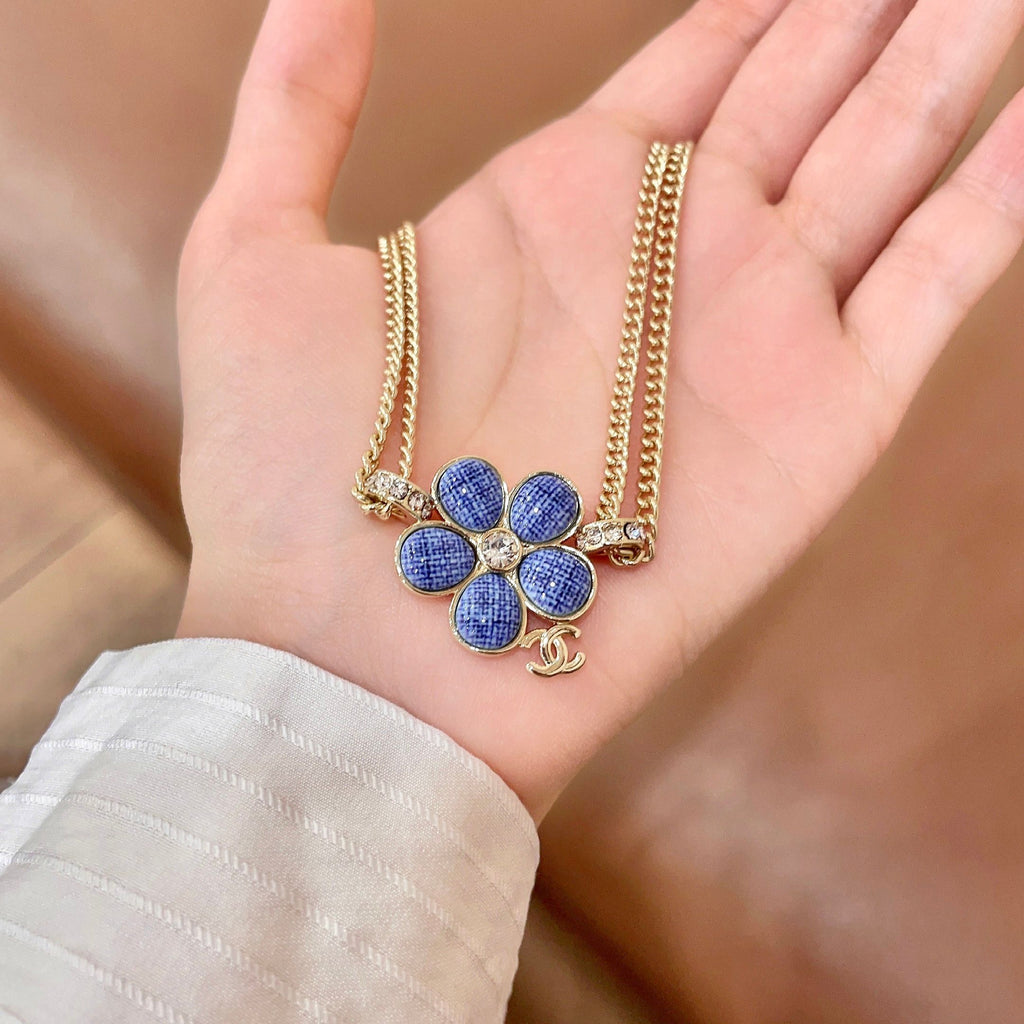 CHANEL P80 Vintage Necklace