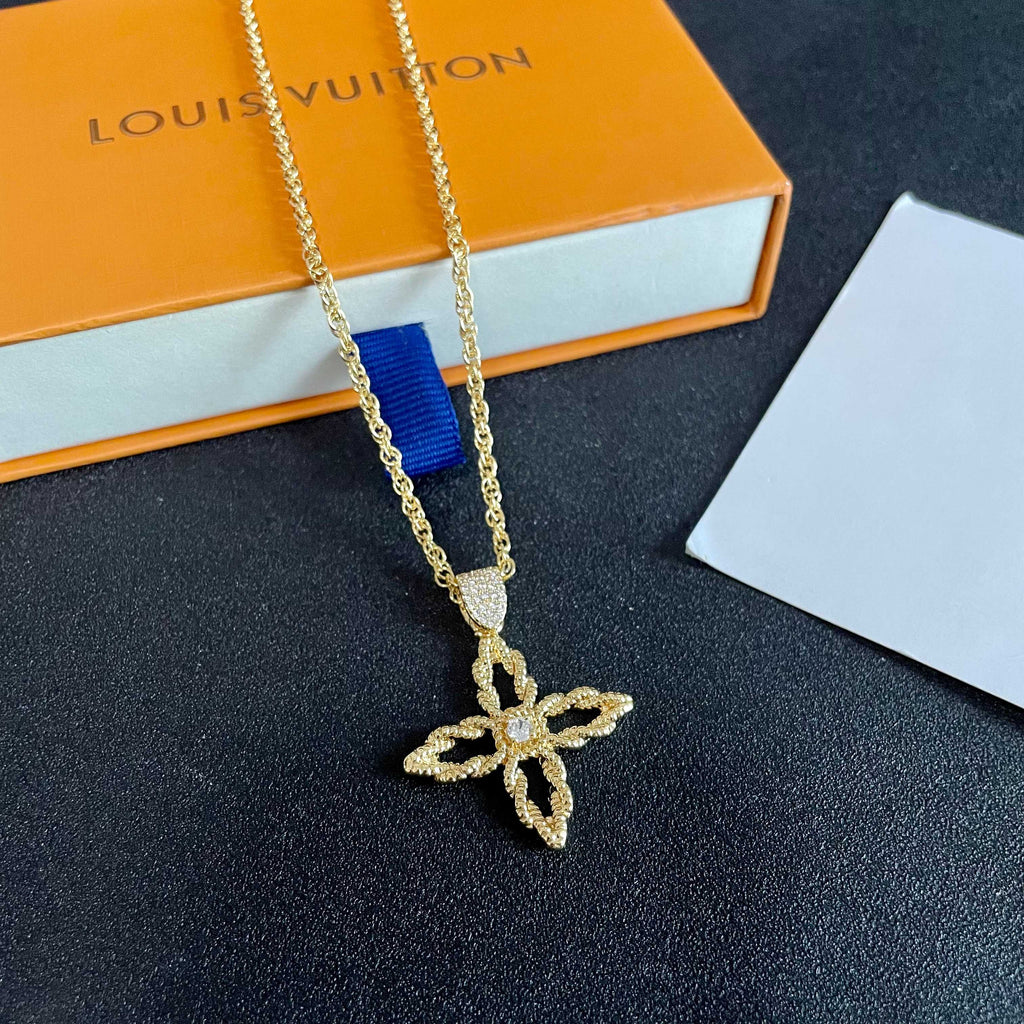 LOUIS VUITTON P90 Necklace