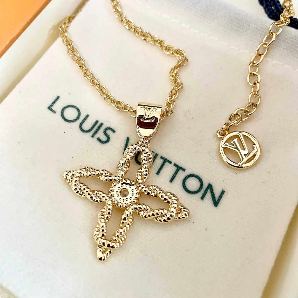 LOUIS VUITTON P90 Necklace