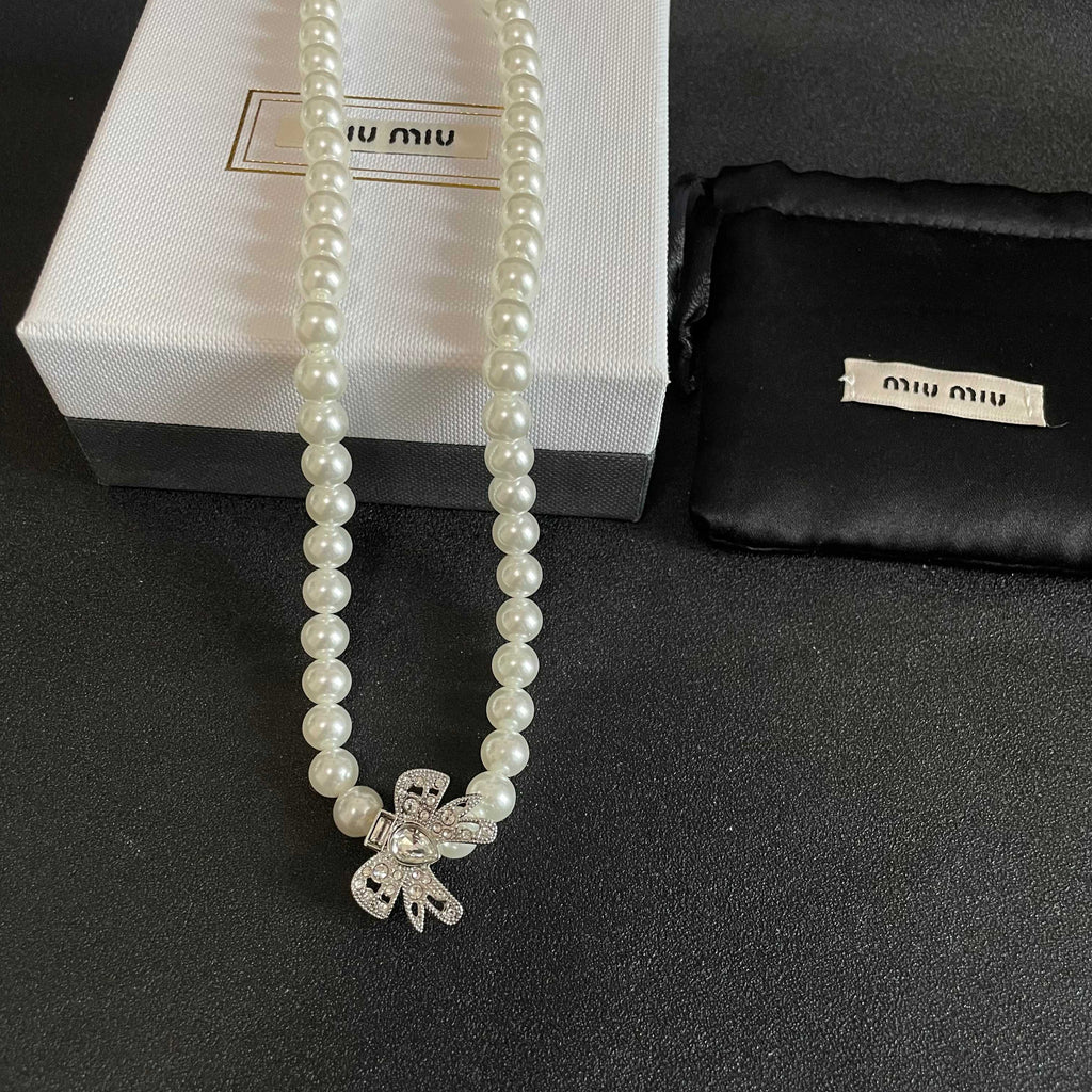 MIU MIU P80 Pearl Pendant Necklace