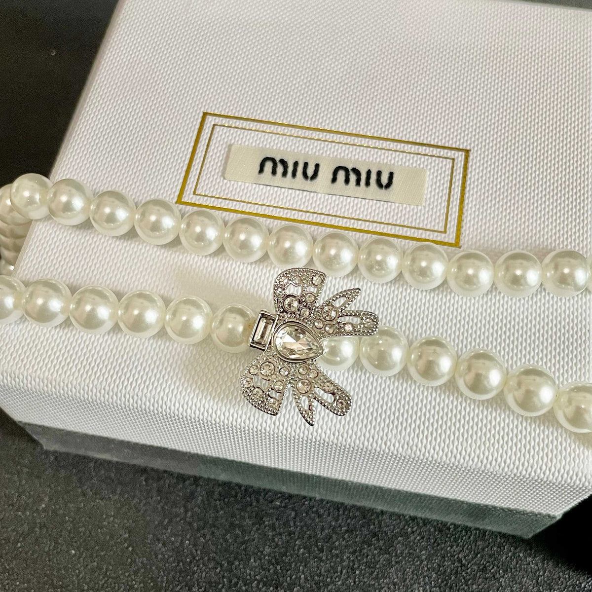 MIU MIU P80 Pearl Pendant Necklace