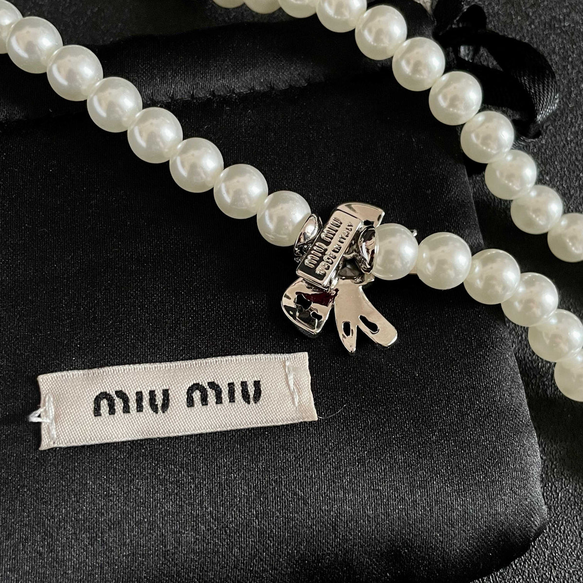 MIU MIU P80 Pearl Pendant Necklace