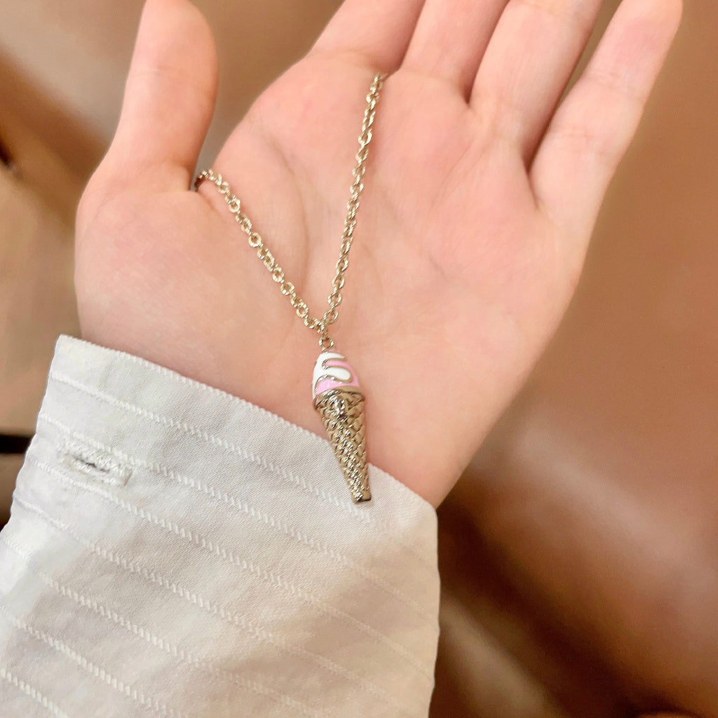 CHANEL Necklace