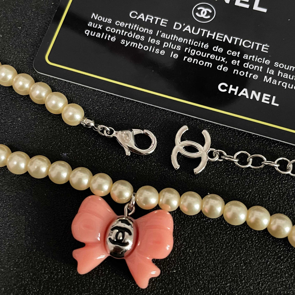 CHANEL P100 Vintage Necklace
