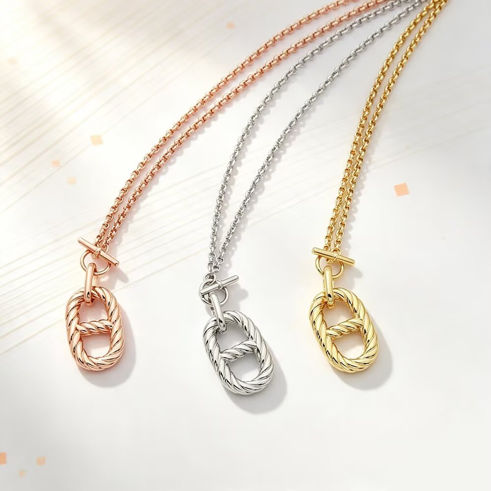 HERMÈS Long Necklace